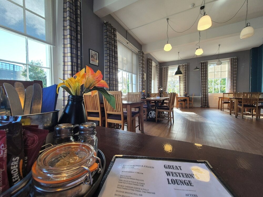 Фото The Great Western Hotel