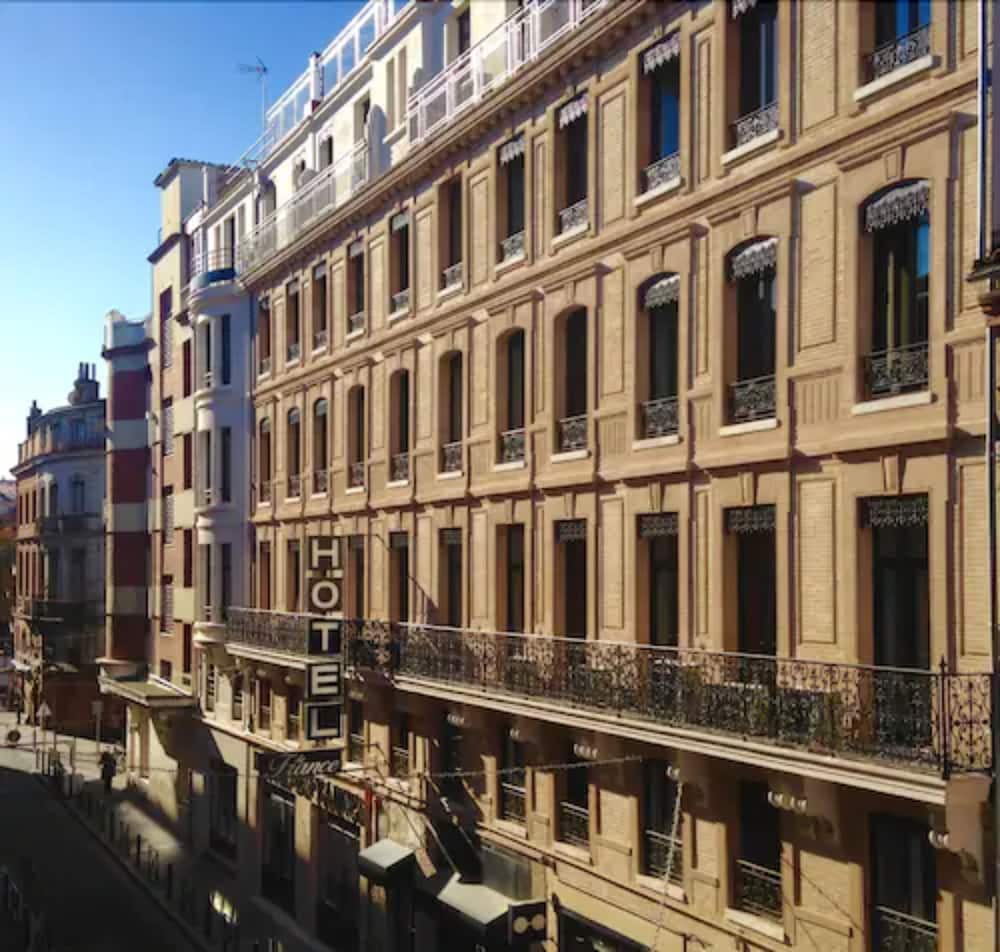 Фото Hotel De France