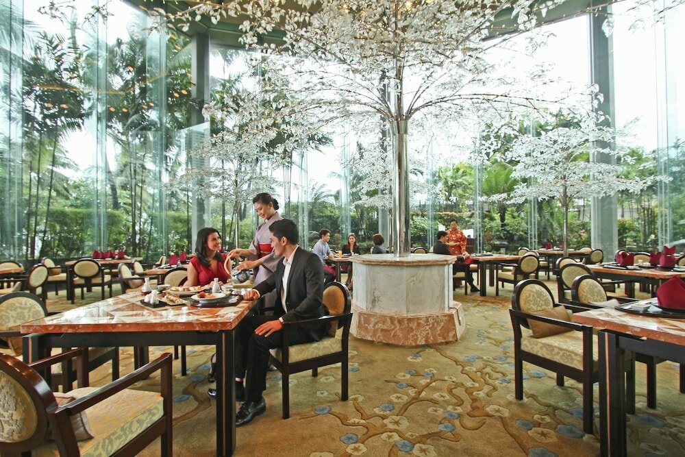 Фото Diamond Hotel Philippines