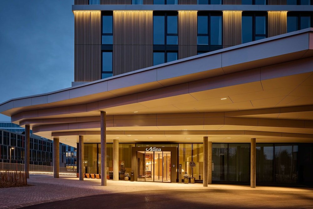 Фото Adina Apartment Hotel Geneva