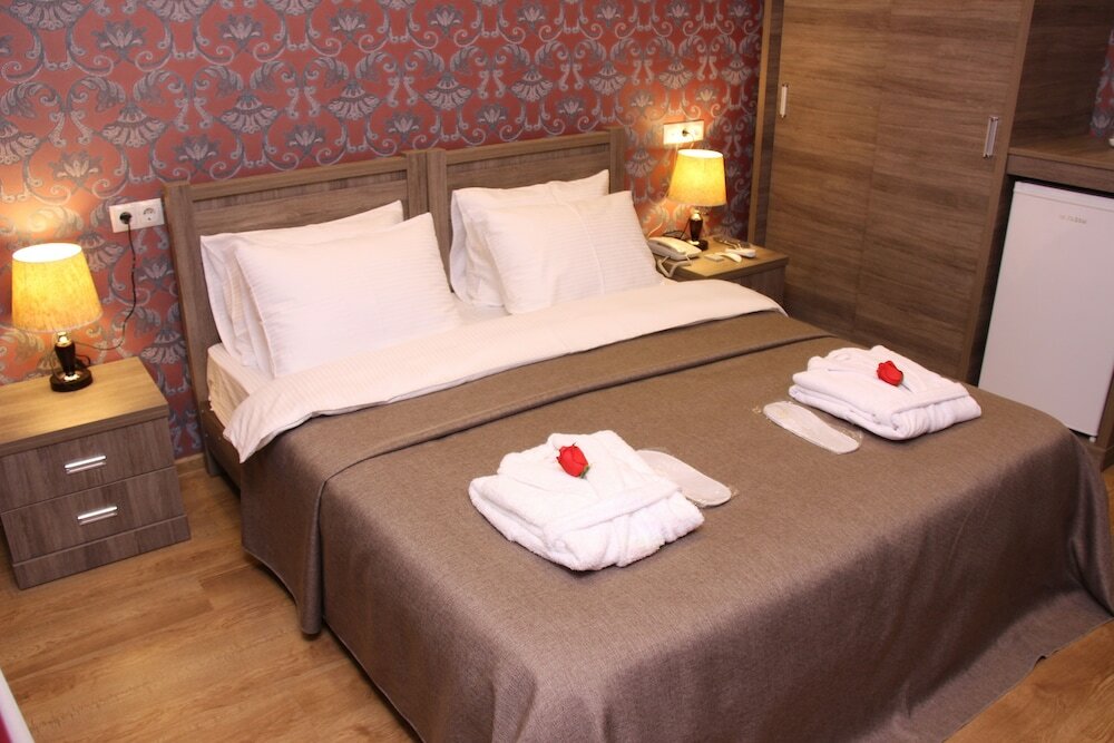 Фото Отель Monopoli Кутаиси