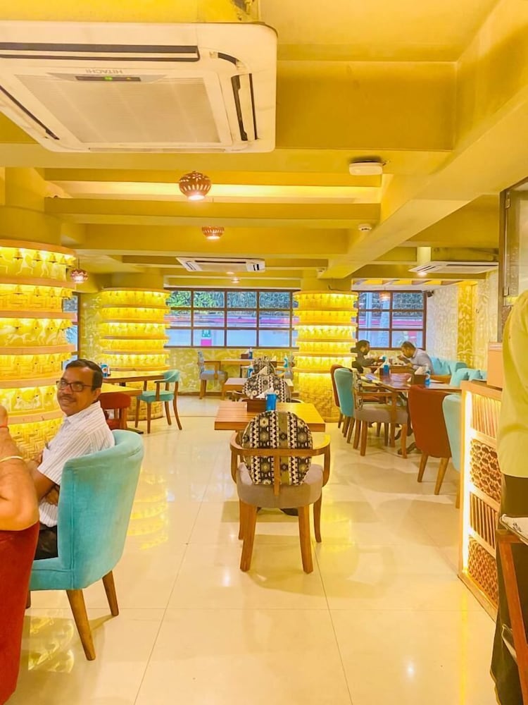 Фото Ramee Guestline Hotel Dadar