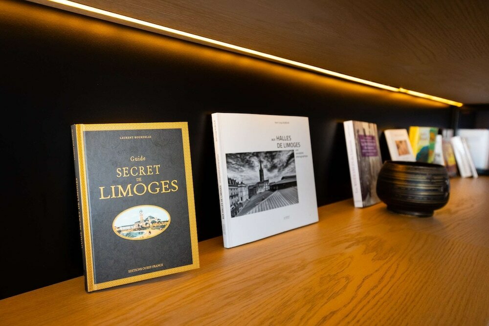 Фото Campanile Limoges Centre - Gare