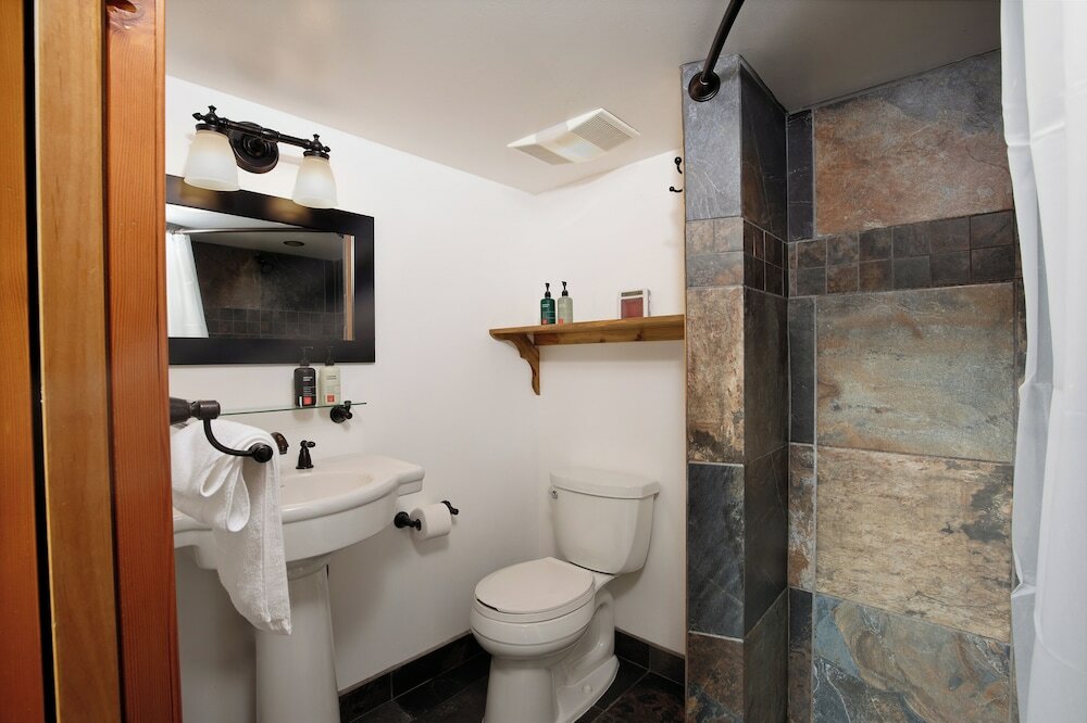 Фото Izaak Walton Inn