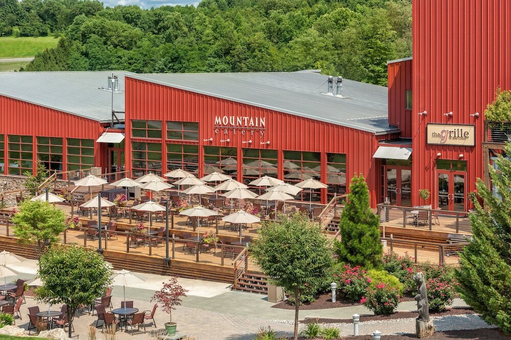 Фото Bear Creek Mountain Resort