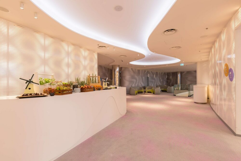 Фото Park Inn by Radisson Amsterdam City West