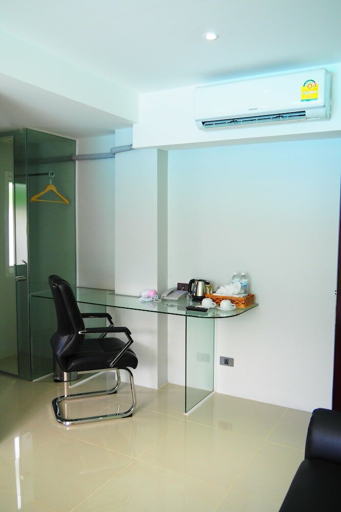 Фото Blue Orchids Hotel