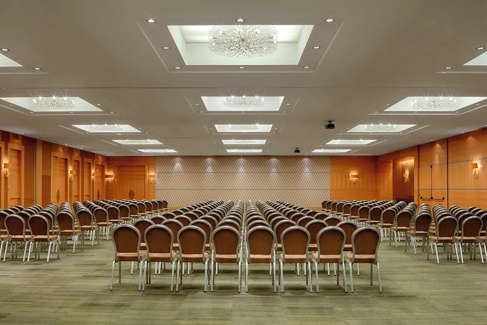 Фото Sheraton Brussels Airport Hotel