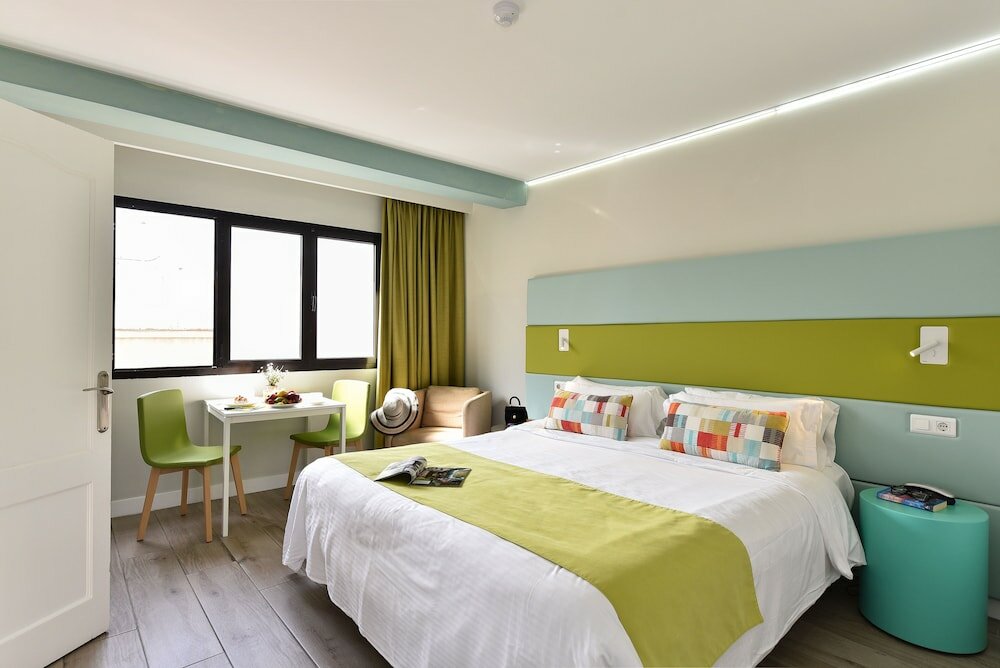 Фото Hotel Apartamentos Bajamar