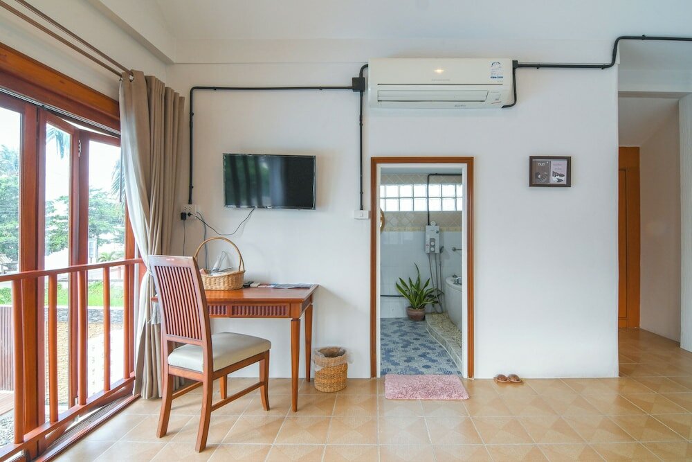 Фото Bang Saphan Resort Hotel