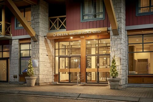 Внешний вид отеля Delta Hotels by Marriott Whistler Village Suites в Муниципалитете курорте Уистлере, фото 4