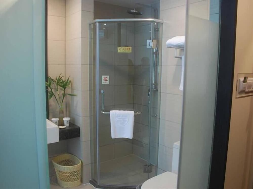 Фото GreenTree Inn Jiangsu Nantong Rugao Haiyang Road Tiancheng Business Hotel