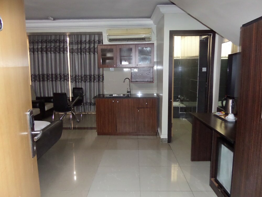 Фото Primal Hotel Ikeja Gra