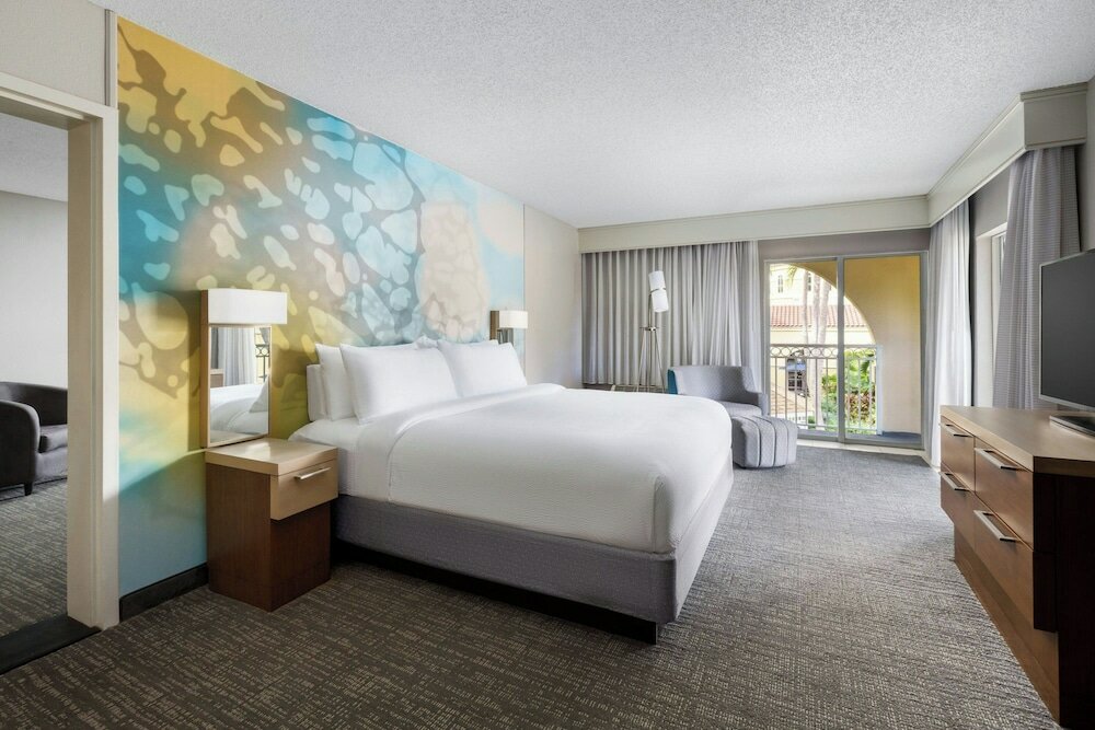 Фото Courtyard by Marriott Fort Lauderdale North/Cypress Creek