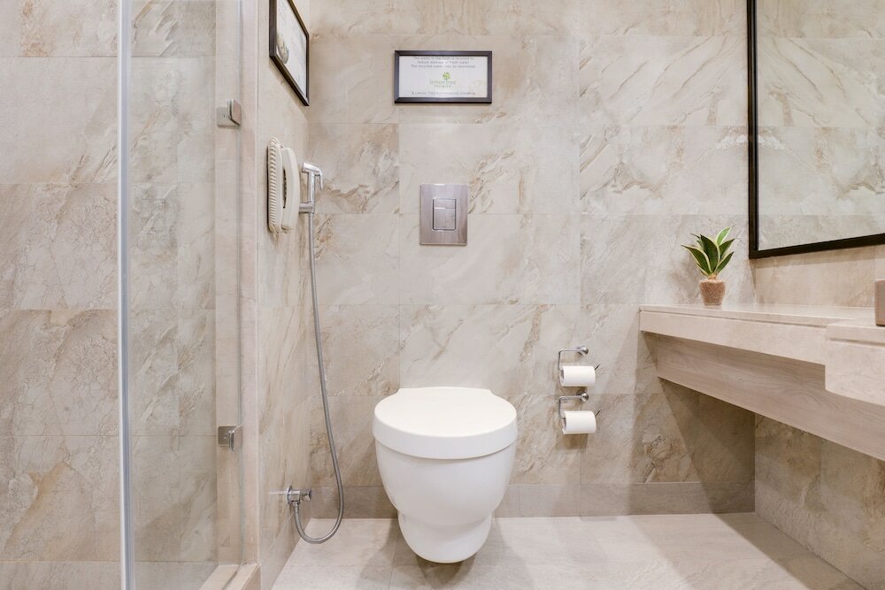 Фото Lemon Tree Premier Mumbai Intl. Airport