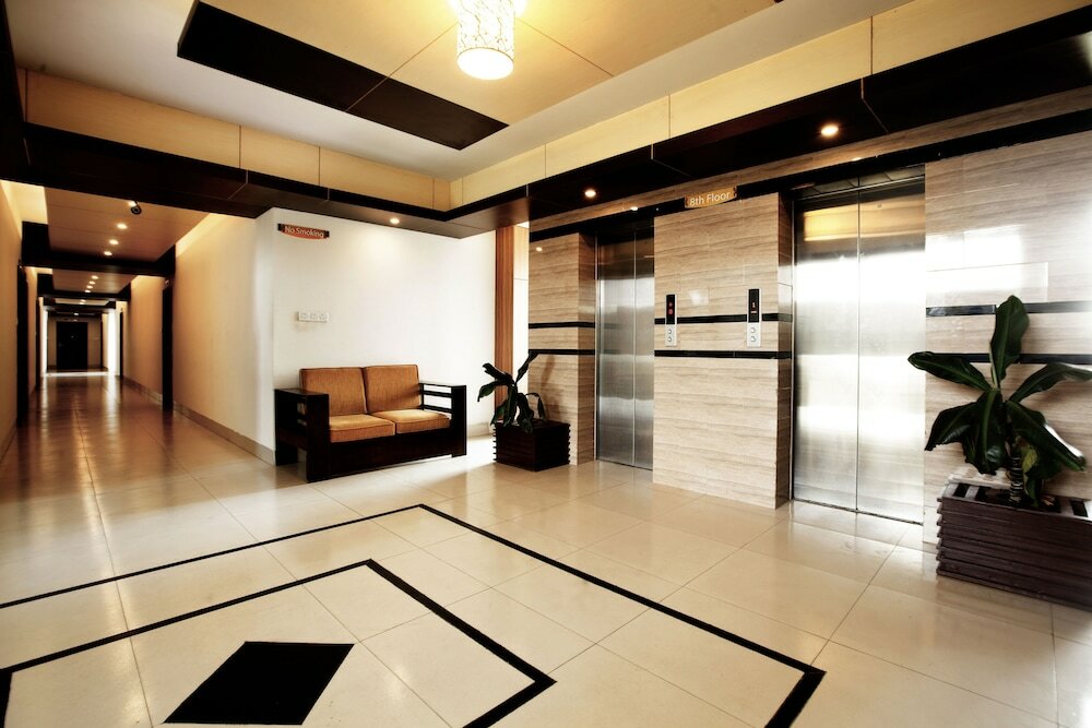 Фото Neeshorgo Hotel And Resort Ltd