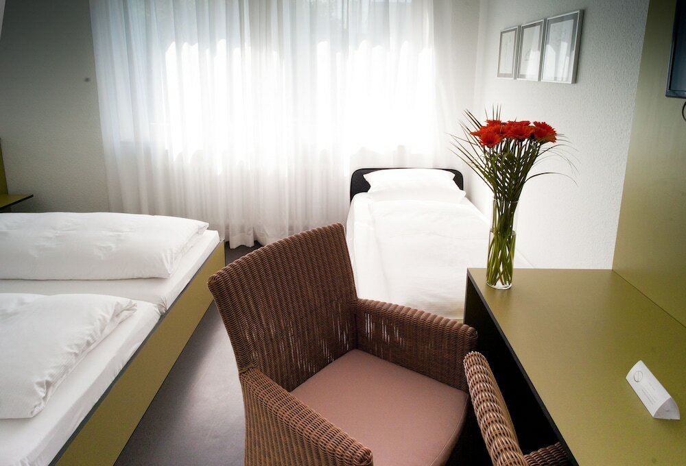 Фото Hotel Bischofslinde