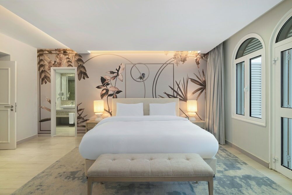 Фото Rixos Obhur Jeddah Resort & Villas