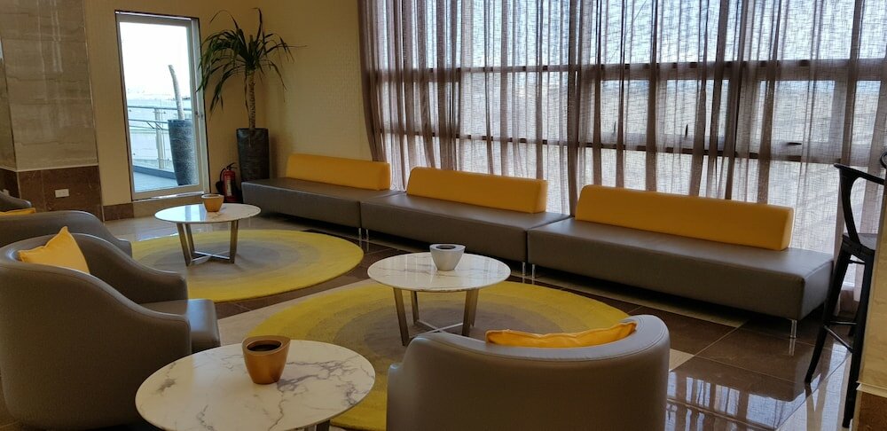 Фото One Central Hotel