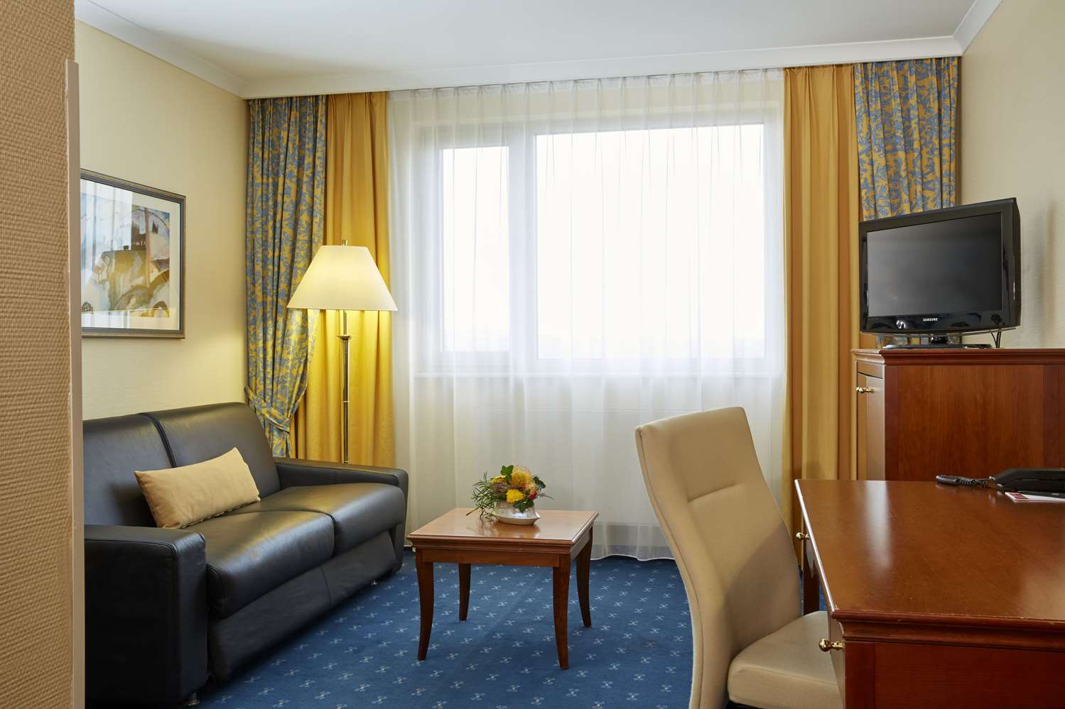 Фото H4 Hotel Kassel