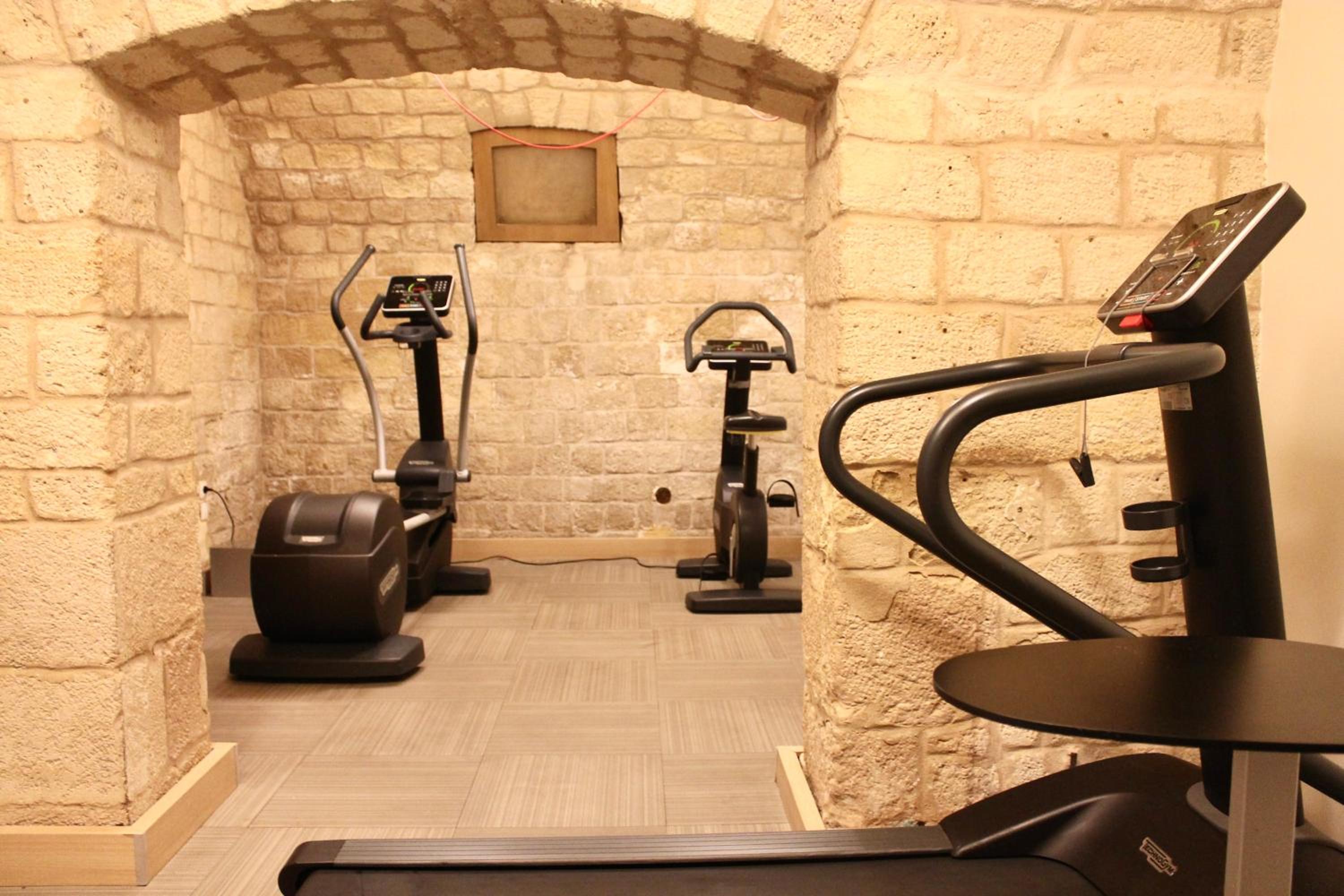 Фото Mercure Paris Notre Dame Saint Germain des Pres