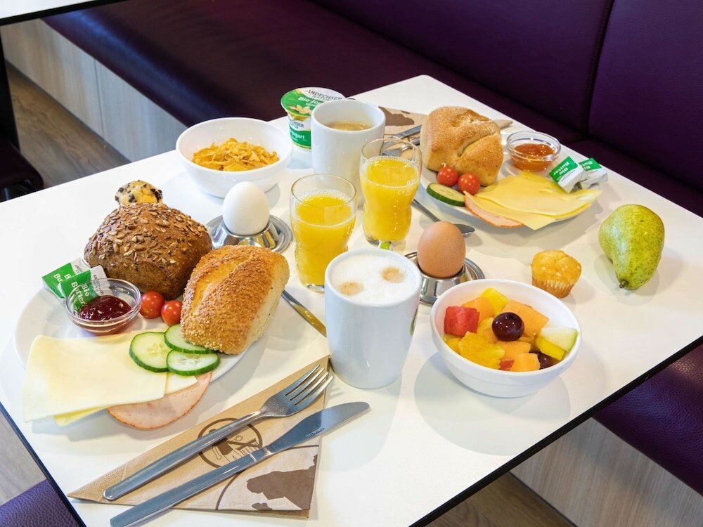 Фото B&b Hotel Frankfurt-Niederrad