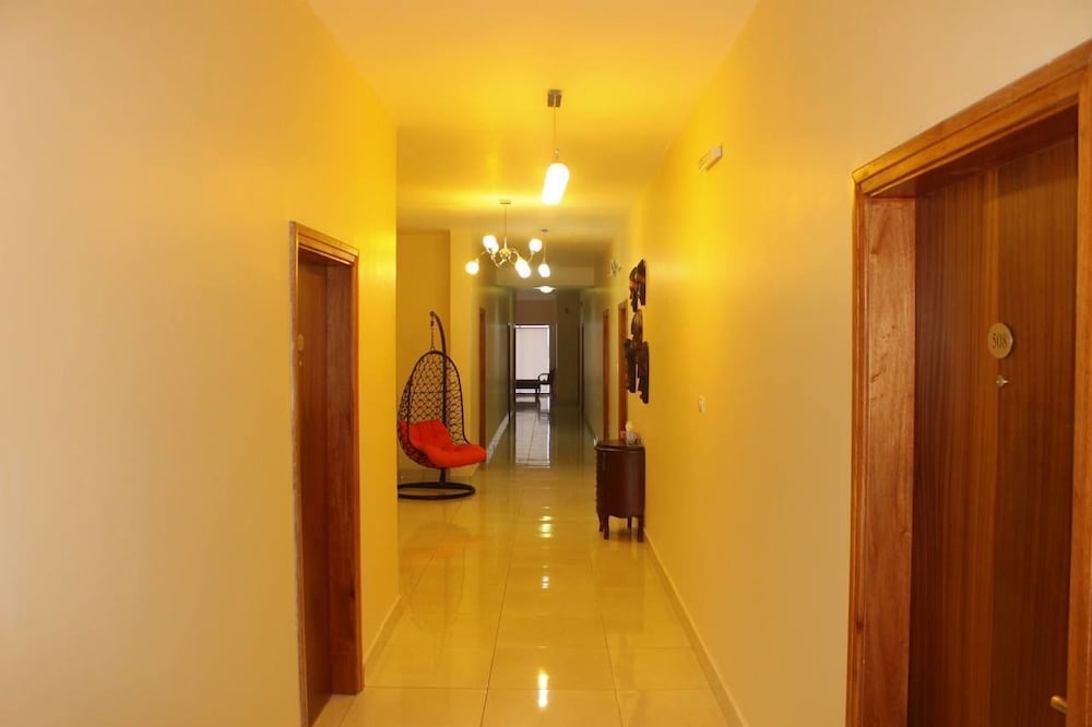 Фото Murex Plaza Hotel & Suites