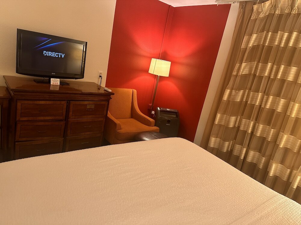 Фото Ramada by Wyndham Anchorage Downtown