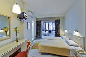 Гостиница Savoy City Hotel