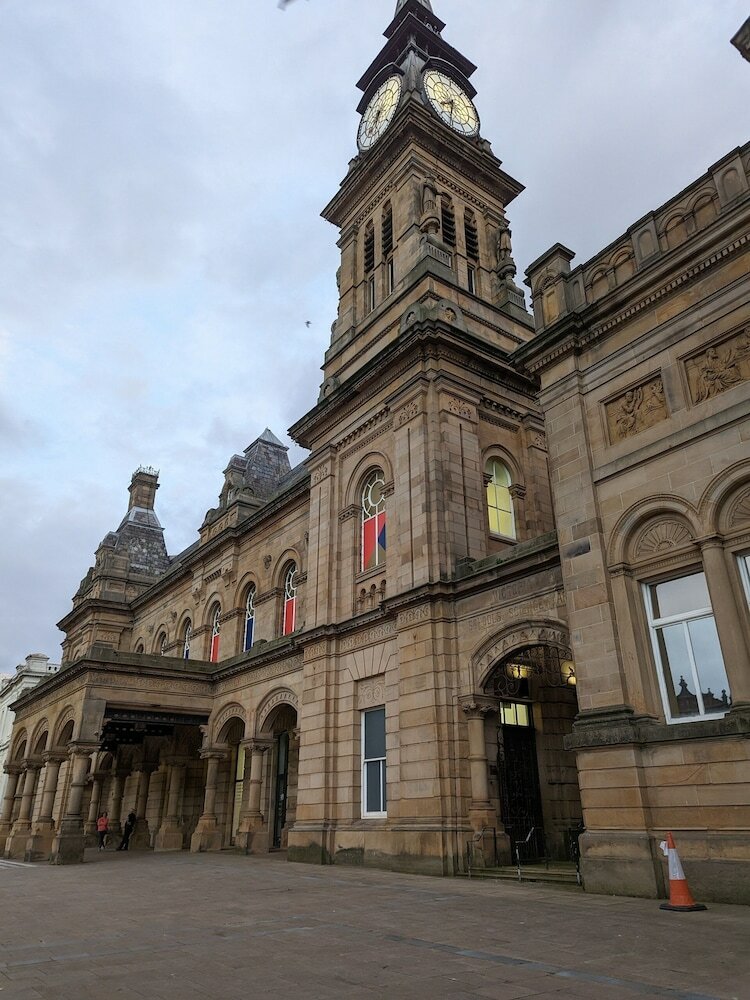 Фото отеля 2