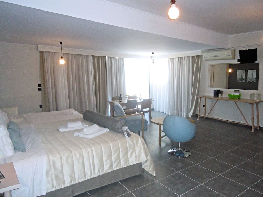 Фото Amphitryon Boutique Hotel