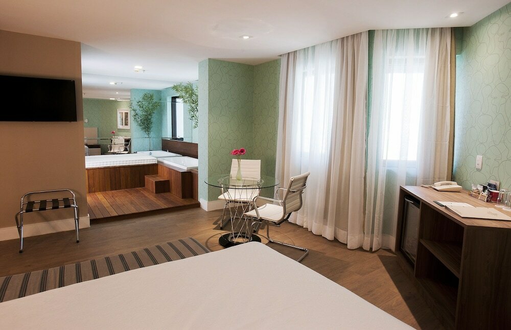 Фото Bourbon Ibirapuera Convention Hotel