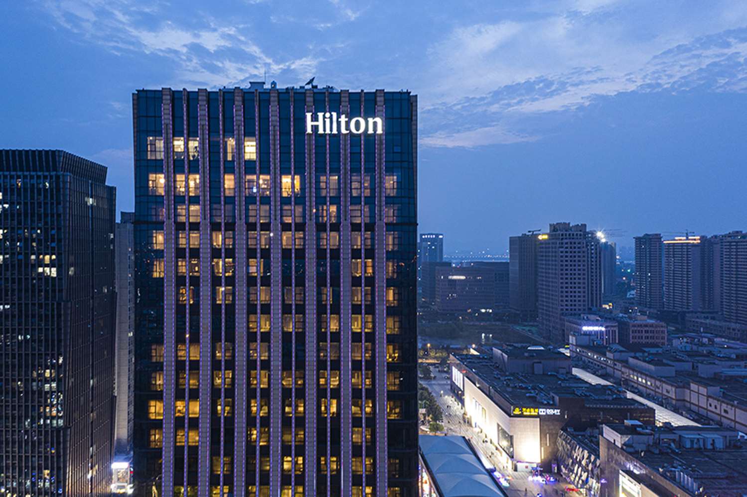 Фото Hilton Nanjing