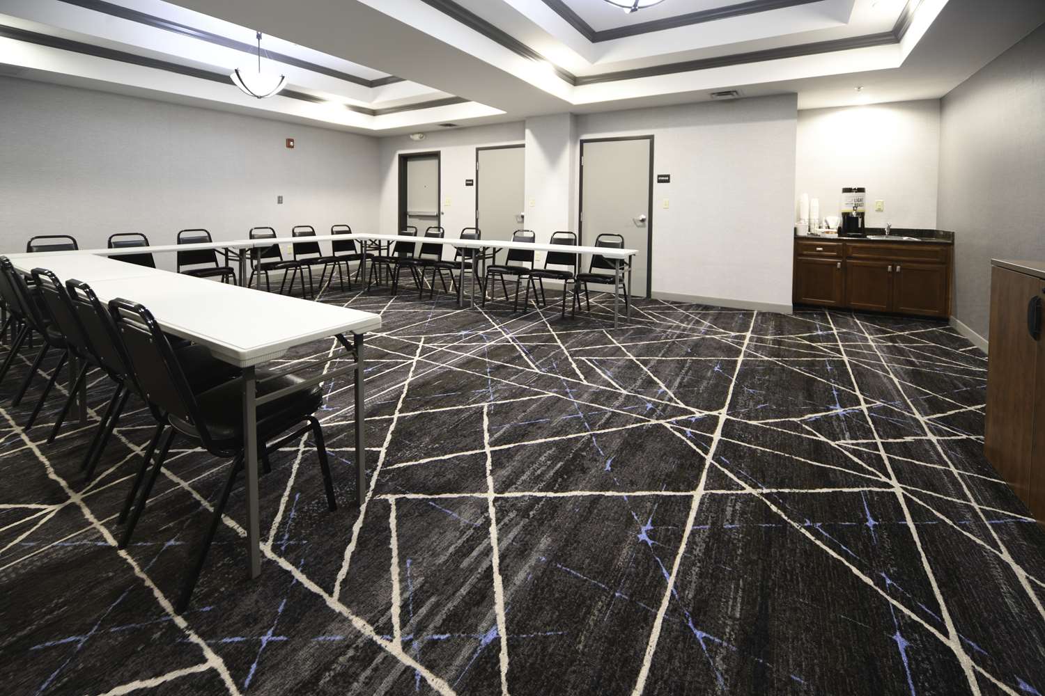 Фото Hampton Inn Bryant