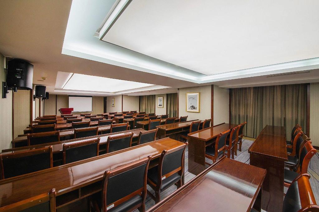 Фото Yinchuan Shangling Boston Hotel