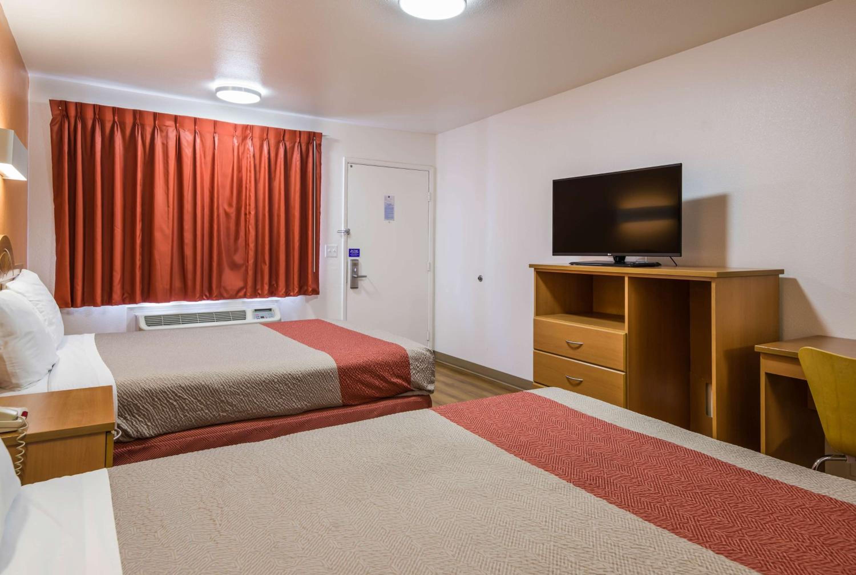 Фото Motel 6 Concord Ca