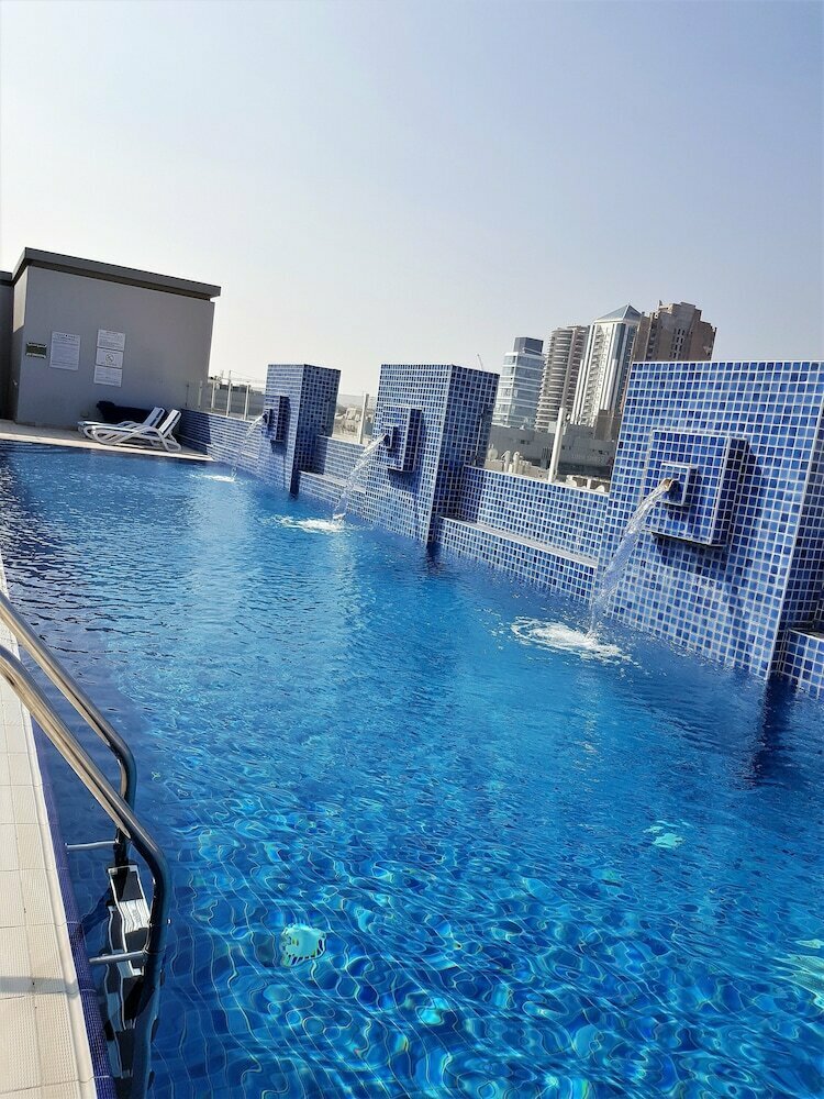 Hotel Tulip Hotel Apartments, Dubai, photo