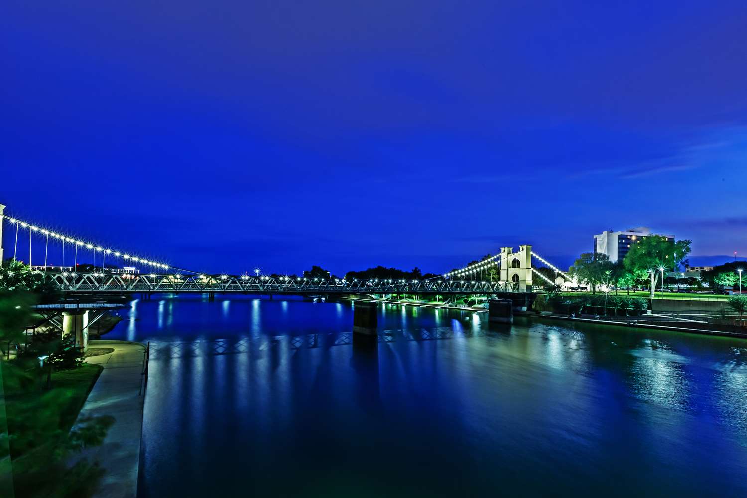 Фото Hilton Waco