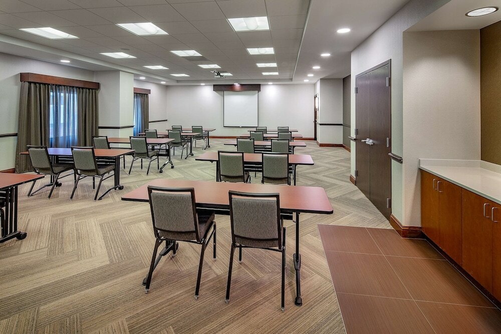 Фото Hyatt Place Madison Downtown