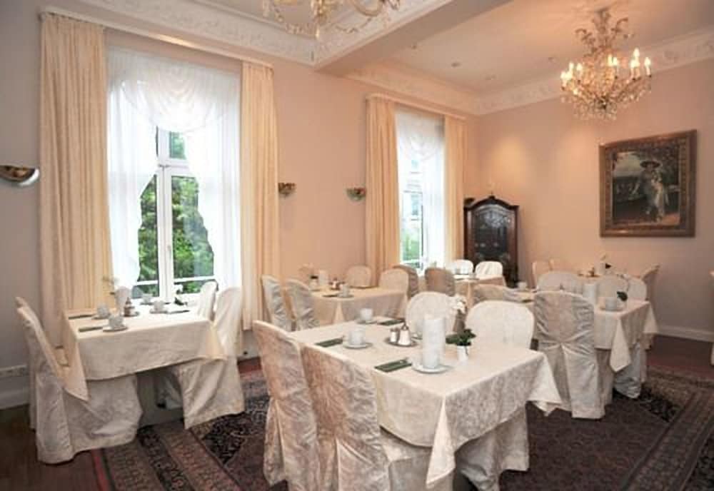 Фото Hotel Commodore