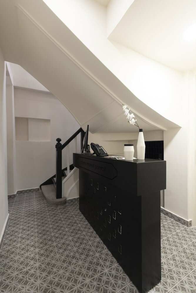 Фото Athens Market Portait