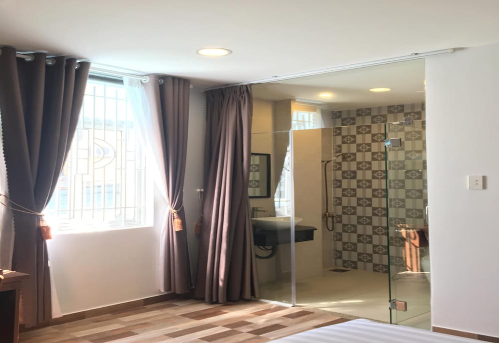 Фото Vic House Hotel