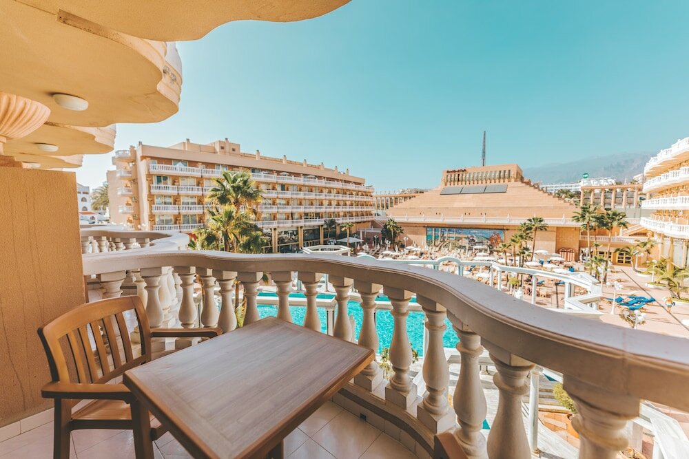 Фото Cleopatra Palace Hotel