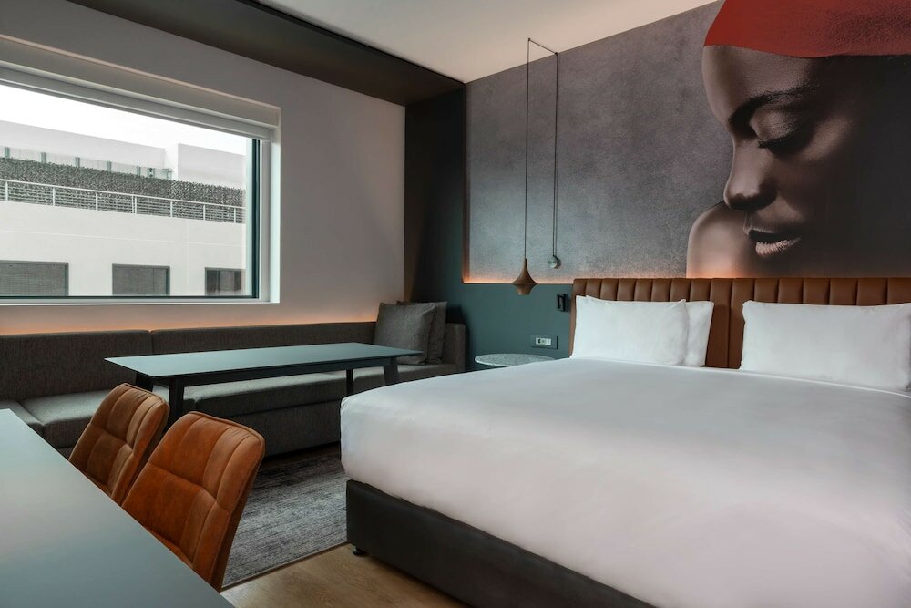 Фото Radisson Red Johannesburg Rosebank