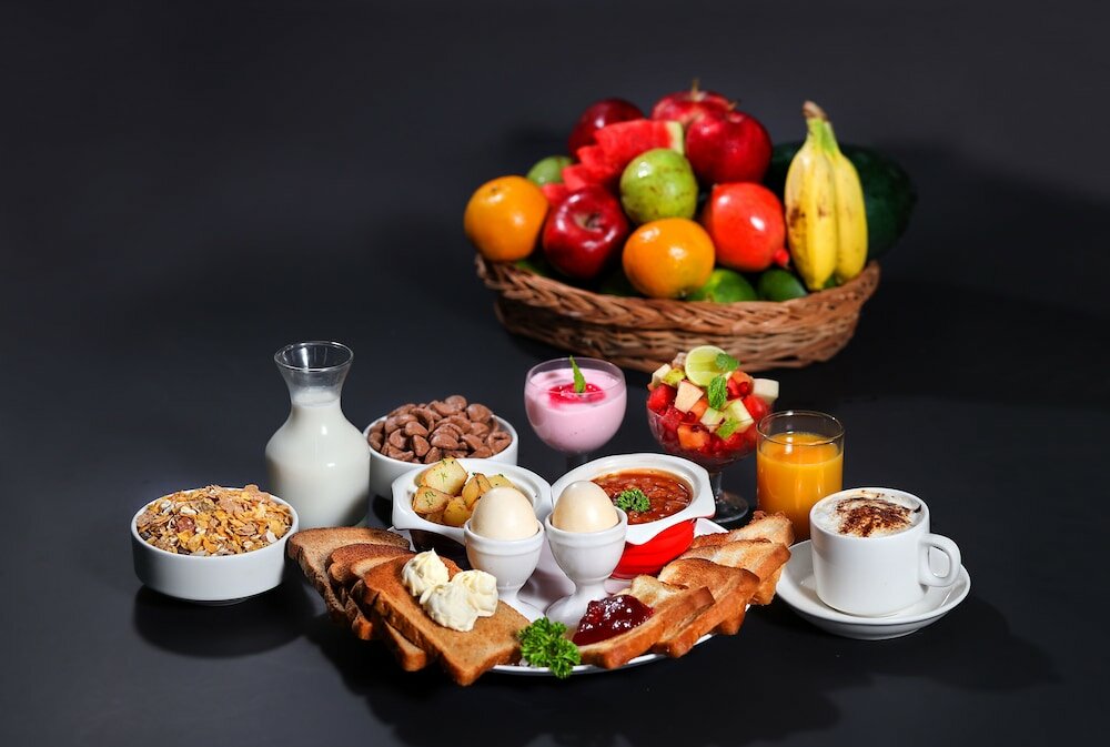 Фото Hotel Aadithya