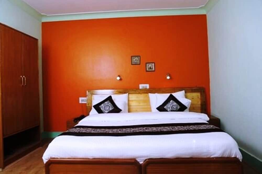 Фото Tih Royal Heritage Resort