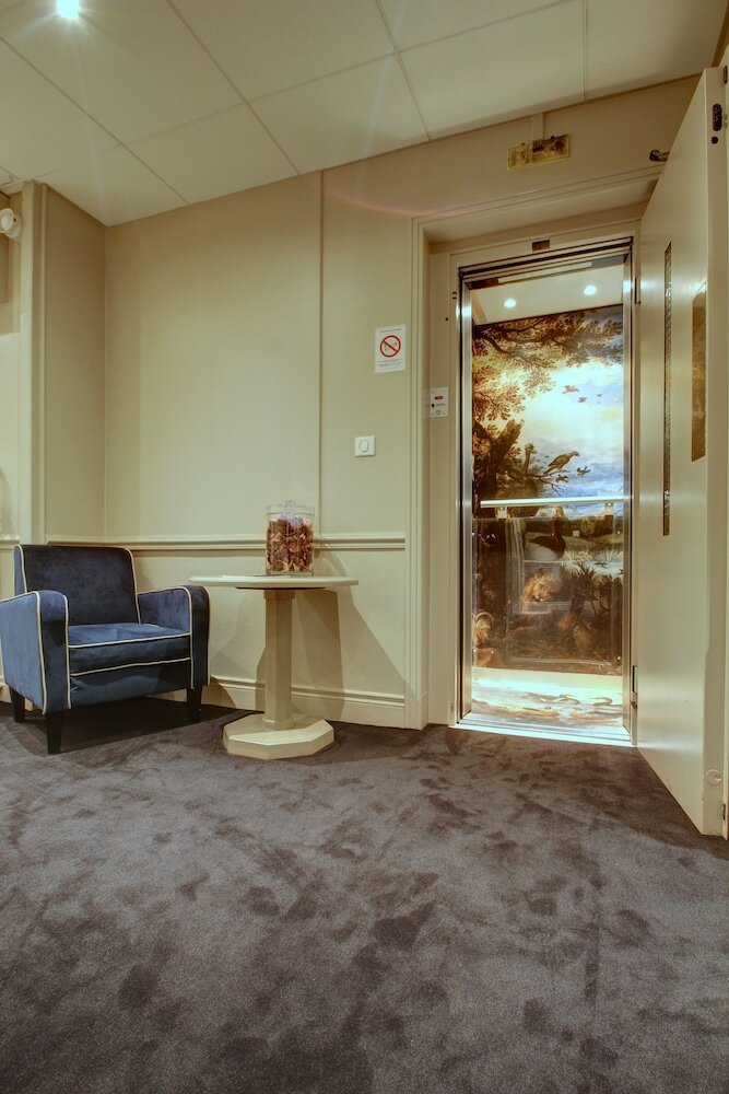 Фото Hotel Cecyl