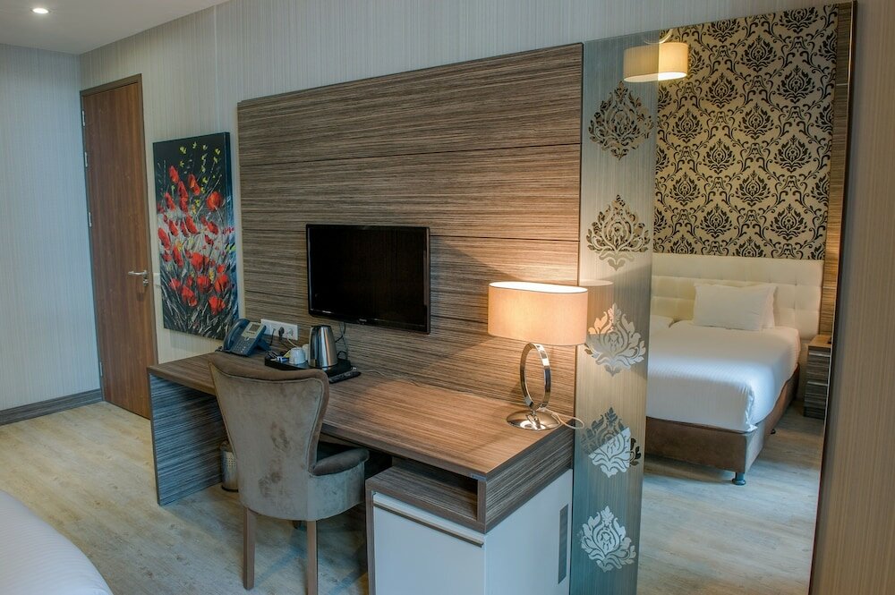 Фото Grand Hotel Downtown