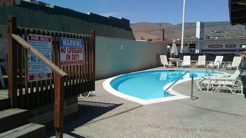 Гостиница Cedars Inn Lewiston в Льюистоне