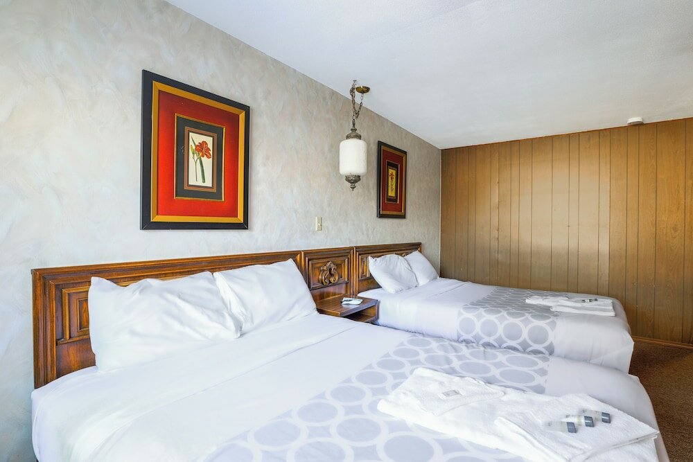 Фото Love Hotels Tomahawk by Oyo at Lake Mohawksin Wi